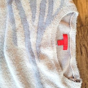 Glitter sweater with Dorman sleeves